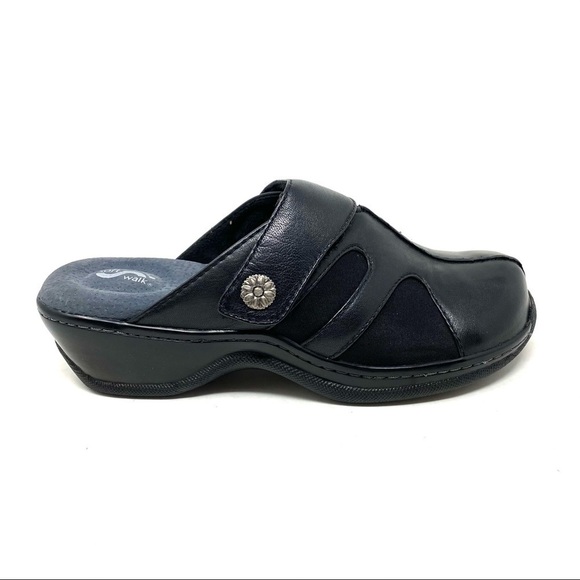 SoftWalk Acton black leather comfort casual clogs NARROW - Picture 1 of 7